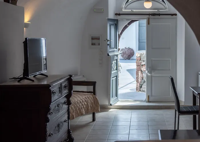 Caves 1880 Apartamento Oia