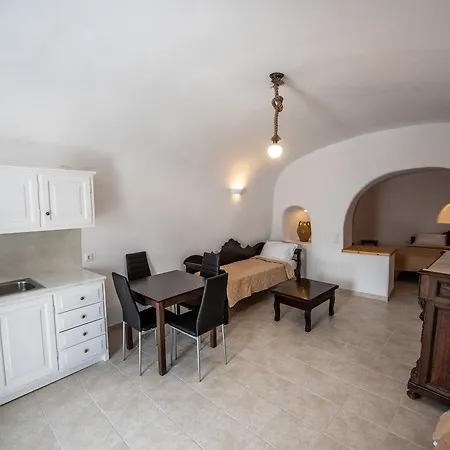 Caves 1880 Апартаменты