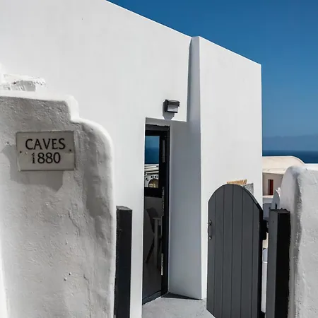 Caves 1880 Apartment *