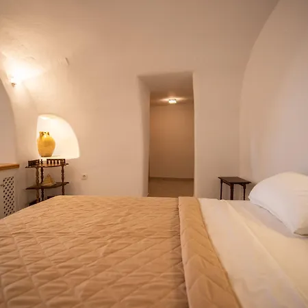 Caves 1880 Apartment