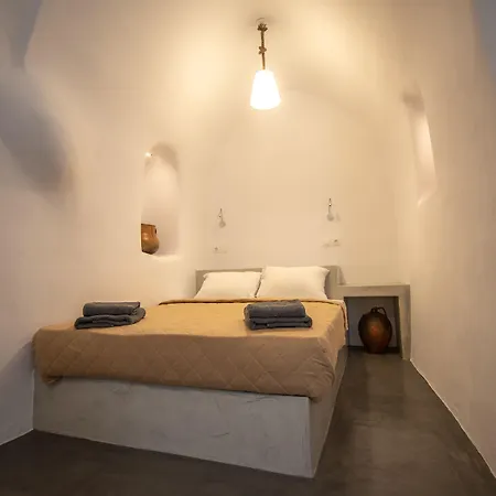 Caves 1880 Apartment