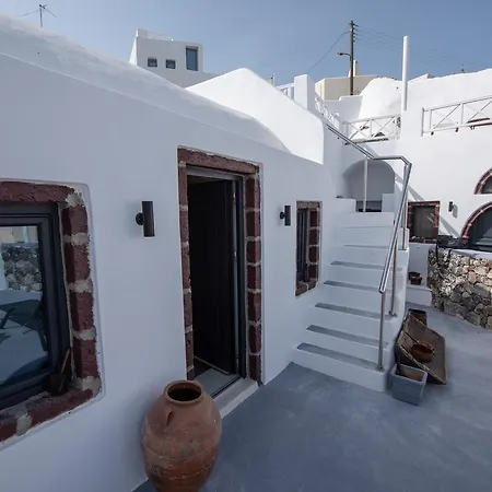 Caves 1880 Apartment *